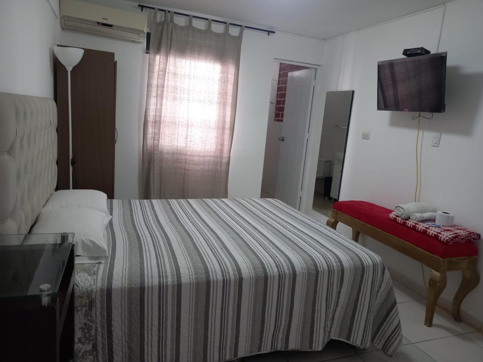 Luxury Suites P. Kennedy Lima Buitenkant foto