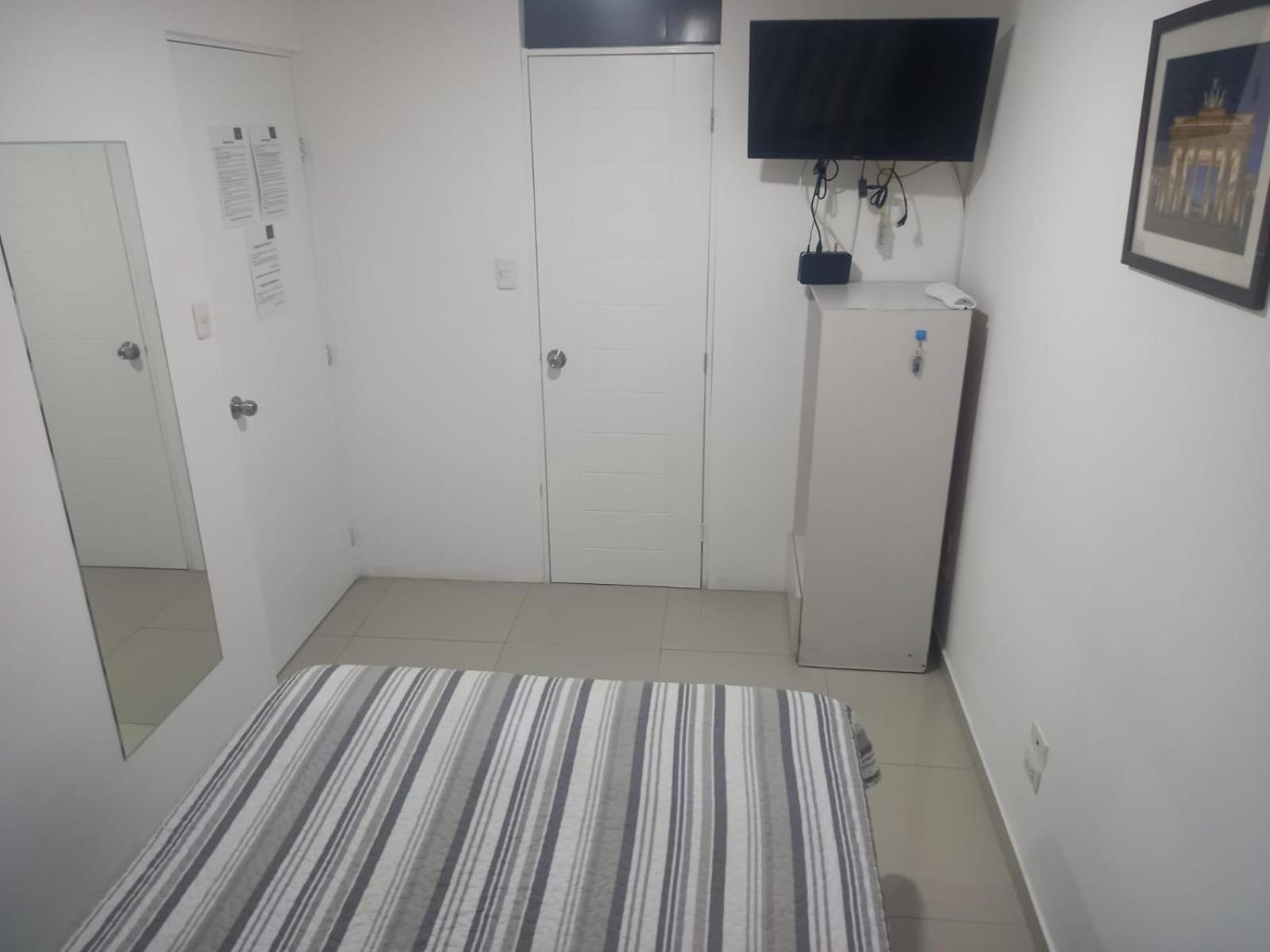 Luxury Suites P. Kennedy Lima Buitenkant foto